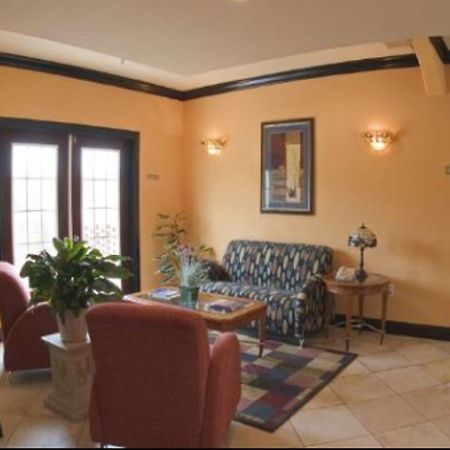 Garden Inn Hotel Union City Interieur foto